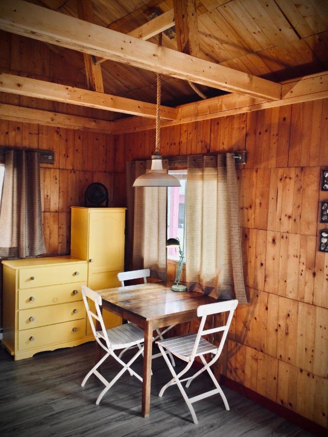 Auberge Cafe Acadien ボナヴァンチュール エクステリア 写真